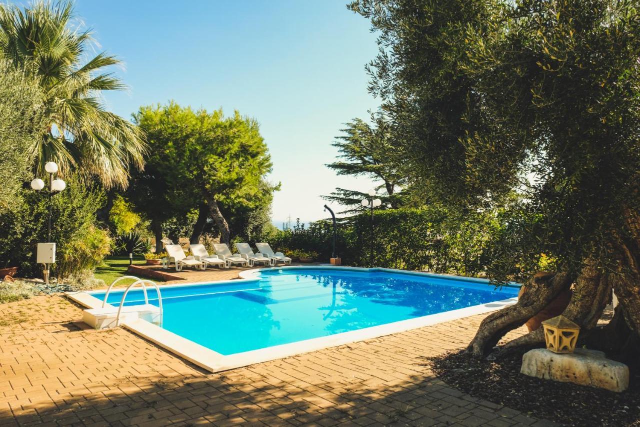 Villa Due Torri Cozzana Luaran gambar